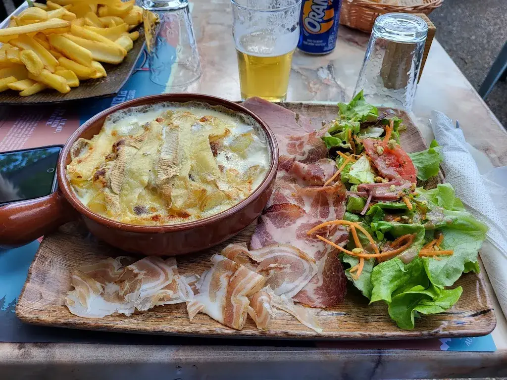 Relais des Aigles_Bourget-du-Lac_slider_image_3