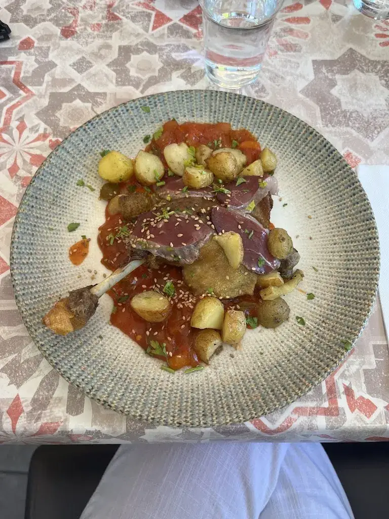 Amatto restaurant in Saint-Jean-Pied-de-Port