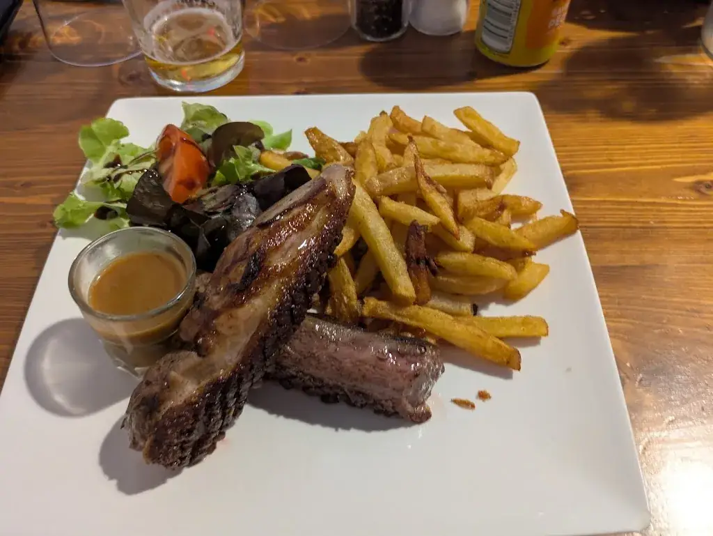 Bar Restaurant Pizzeria. 