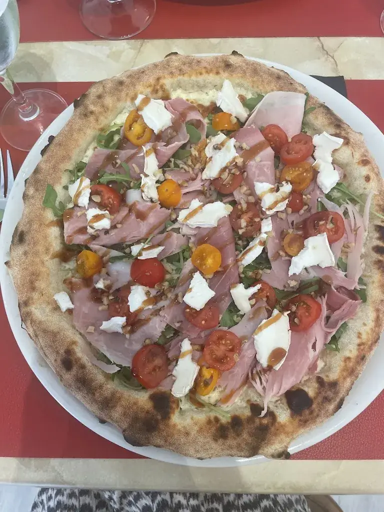 Menu_Pizzeria La Casa Napolitana_Saint-Médard-de-Guizières_image_8