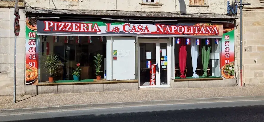 Pizzeria La Casa Napolitana restaurant in Saint-Médard-de-Guizières