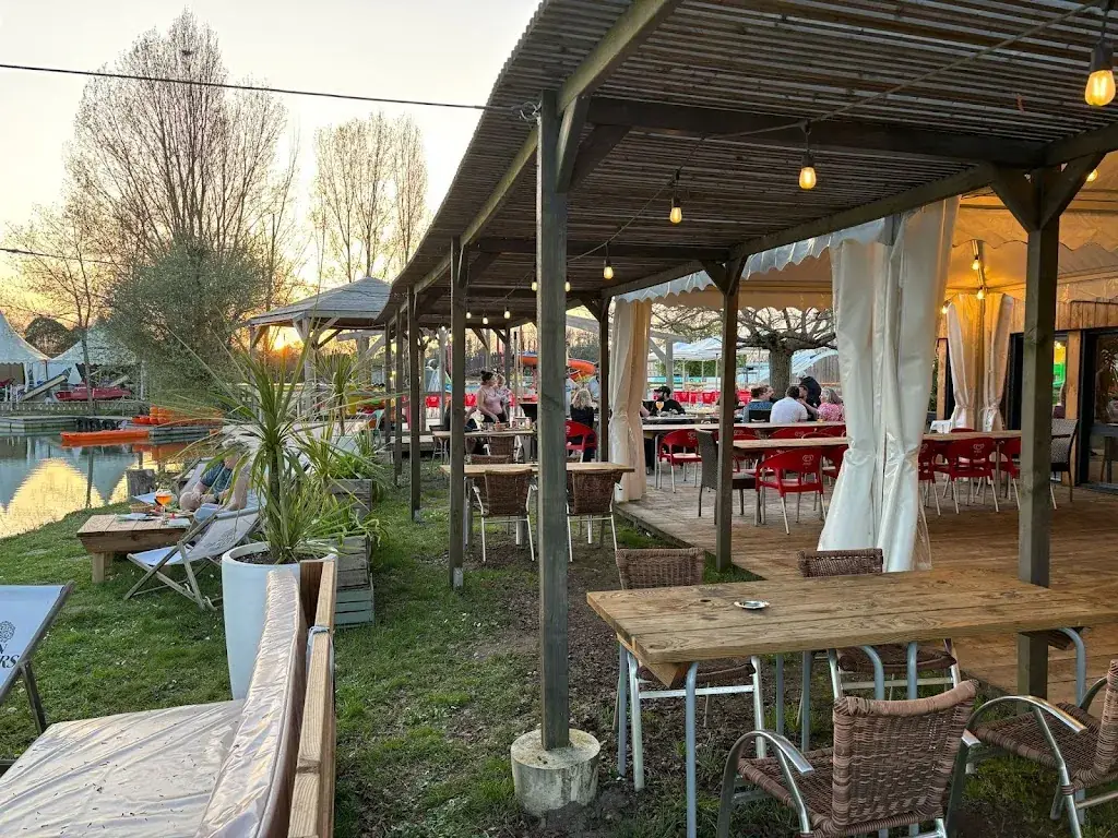 La Guinguette du Cro_Saint-Médard-de-Guizières_slider_image_3