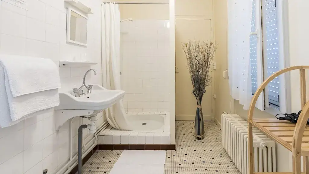 Hôtel Saint Clément_Saint-Médard-de-Guizières_slider_image_3