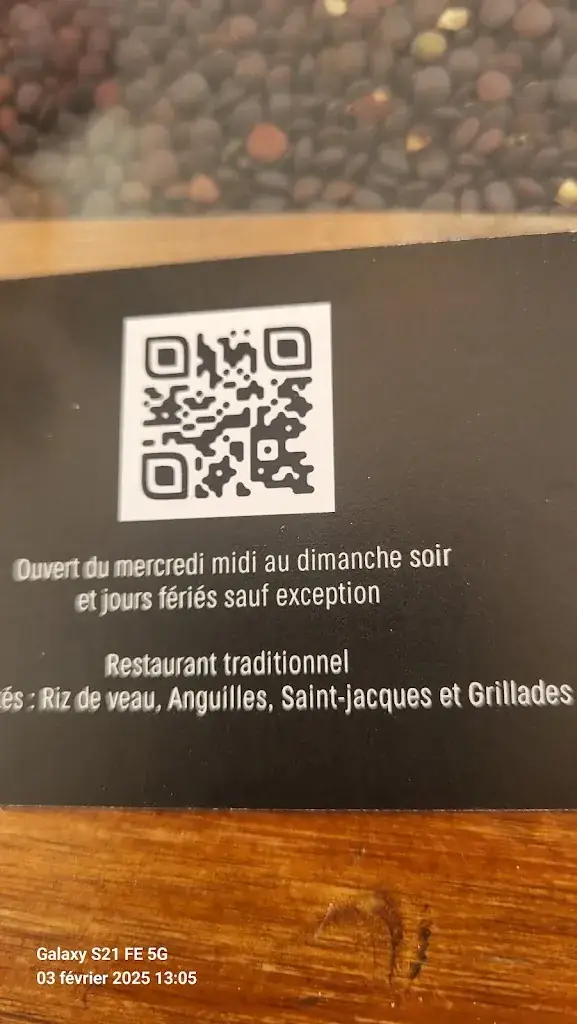 René Vasquez_La Grillade Au Bois_Camps-sur-l'Isle_review