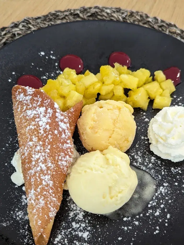 Geoffrey_LE SAINT-CLEMENT_Saint-Clément_review