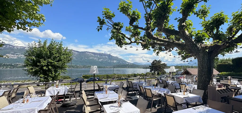 Les Balcons du Bourget restaurant in Bourget-du-Lac
