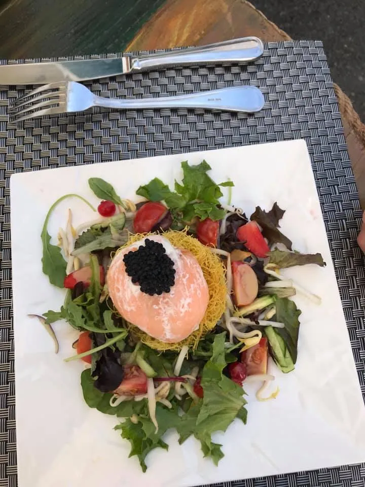 Wayne .Rogers_Les Embruns_Saint-Martin-de-Ré_review