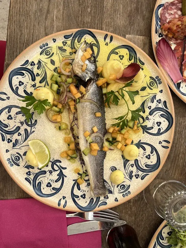 Jonathan Morton_Le Réfectoire_Saint-Martin-de-Ré_review