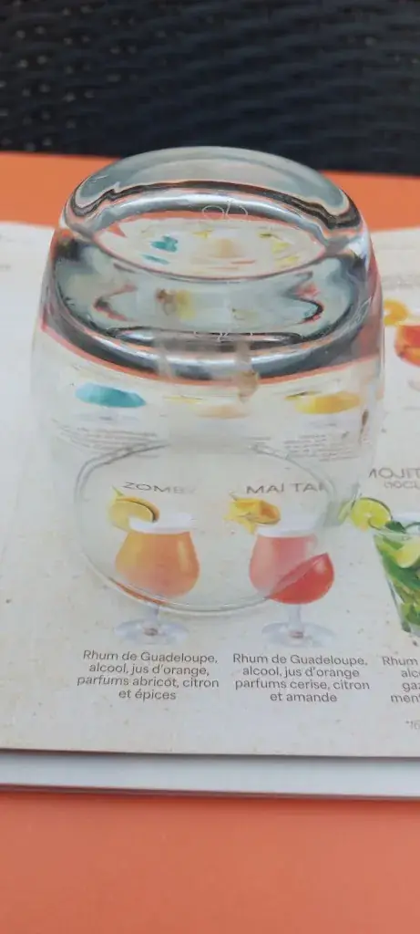 Thomas Patch_La terrasse_Saint-Palais-sur-Mer_review