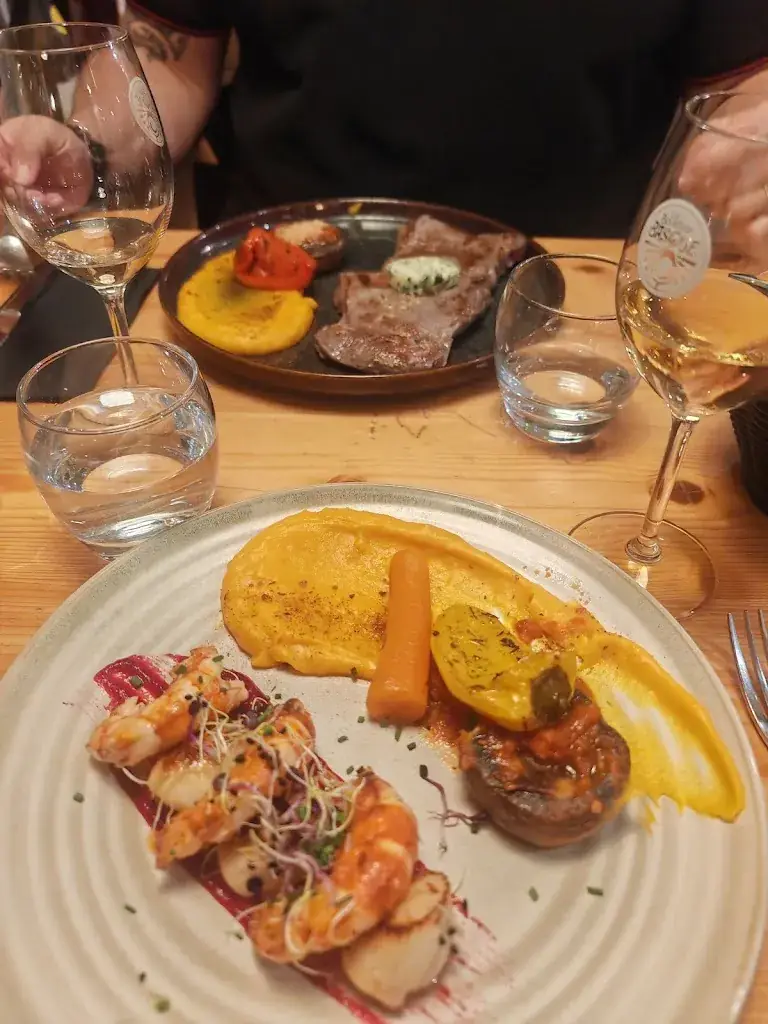 marjorie cabau_Le Trinquet_Saint-Palais_review