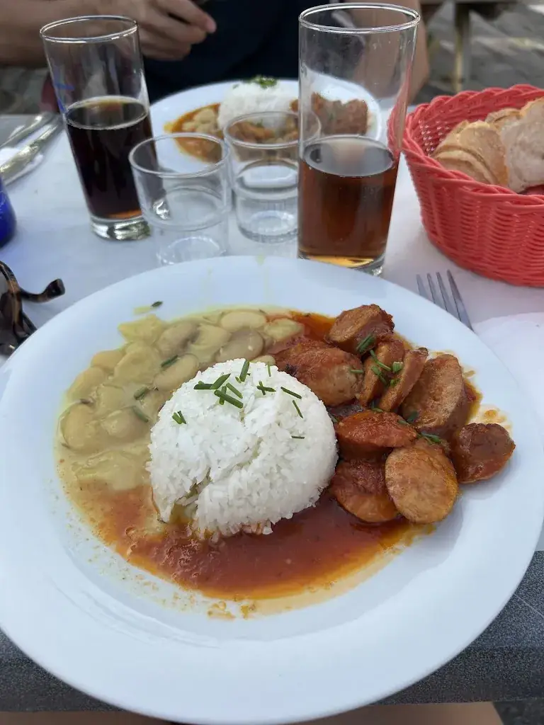 Restaurant chez Patou_Saint-Pardoux-le-Lac_slider_image_3