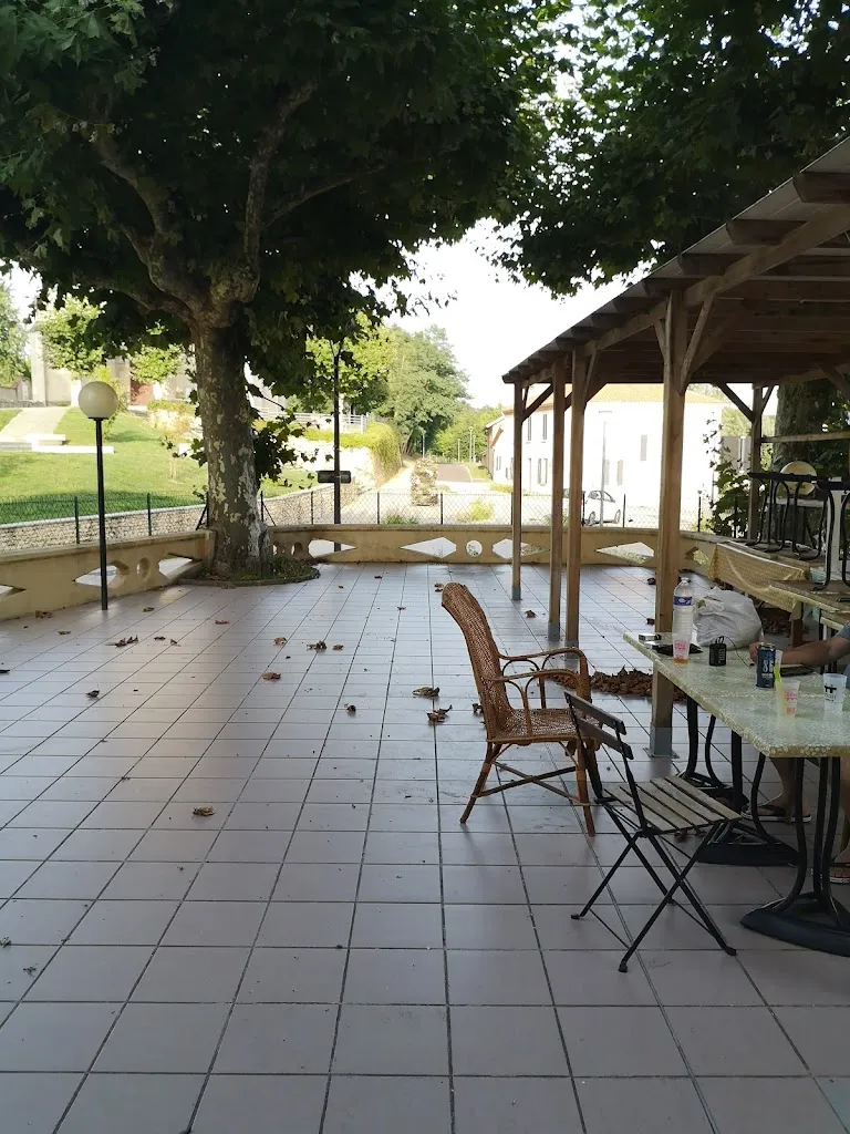 La Terrasse_Saint-Perdon_slider_image_1