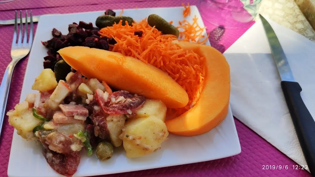 La Terrasse_Saint-Perdon_slider_image_2