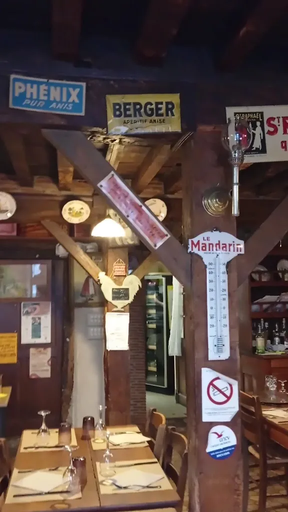 La vieille Auberge_Mayet-de-Montagne_slider_image_2