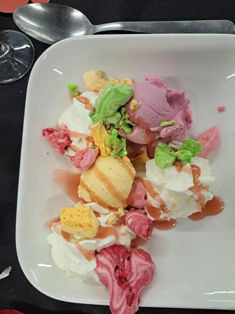 schoirfer franck_O'Hangar_Saint-Sulpice-d'Arnoult_review