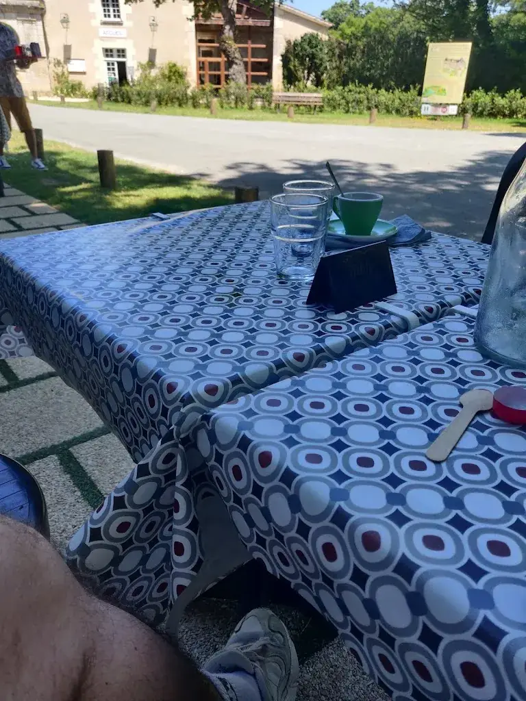 patrick Leserf_Le Relais de Romette_Saint-Porchaire_recensione