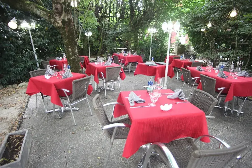 Relais du Taurion Restaurant in Saint-Priest-Taurion