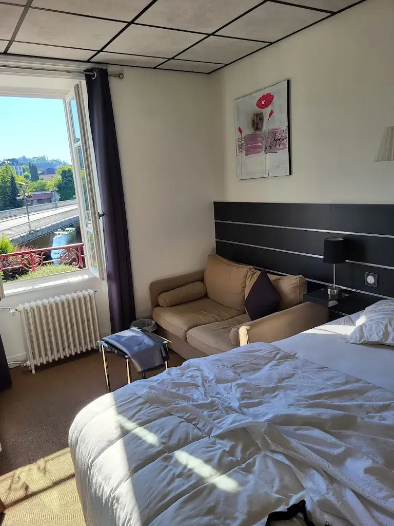 LOGIS Hôtel Relais du Taurion_Saint-Priest-Taurion_slider_image_2