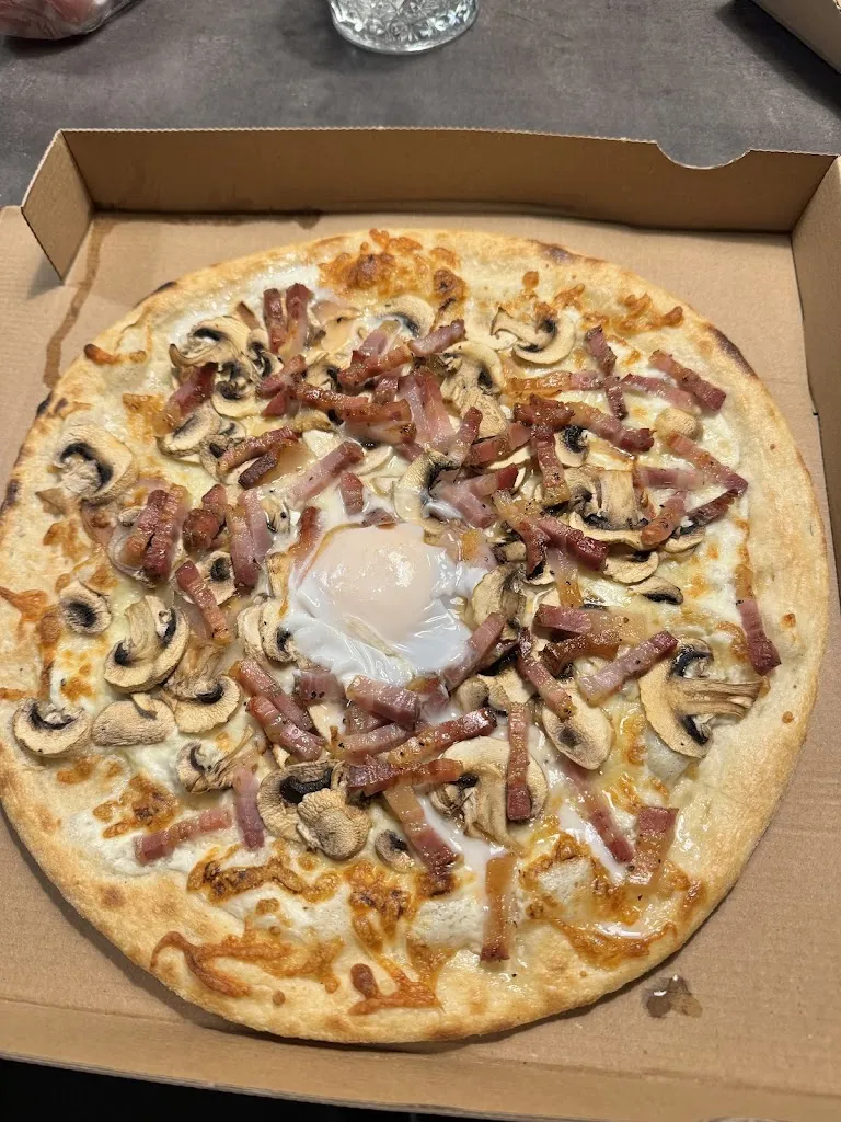 Alexandre_Pizz'à David_Saint-Quentin-de-Baron_review