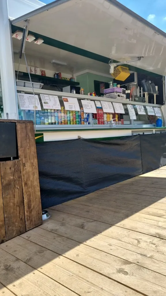 Ovidiu Bojan_Friterie de Claude_Rochefoucauld-en-Angoumois_review