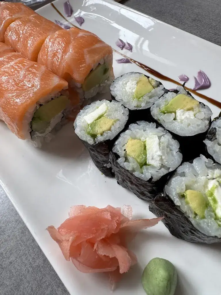 Tato Maki_Rochefoucauld-en-Angoumois_slider_image_2