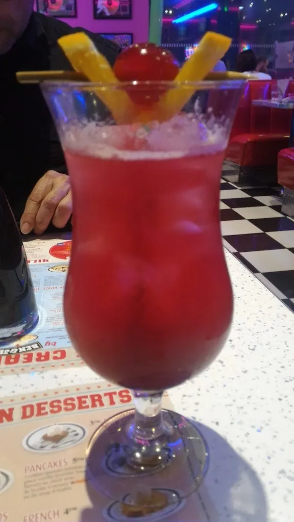 Menu_Memphis - Restaurant Diner_Saint-Saturnin_image_6