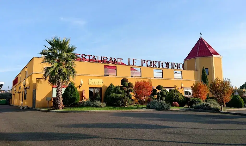 LE PORTOFINO restaurant in Saint-Saturnin