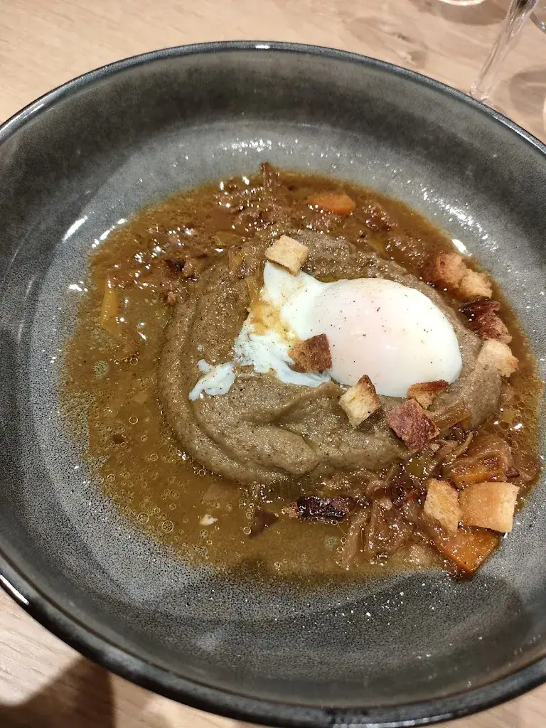 Le saint sat_Saint-Saturnin-de-Lenne_slider_image_3