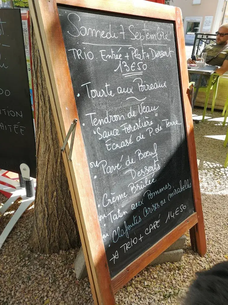 Menü_Café d'orient- Chez les copains_Saint-Saturnin-lès-Avignon_Bild_1