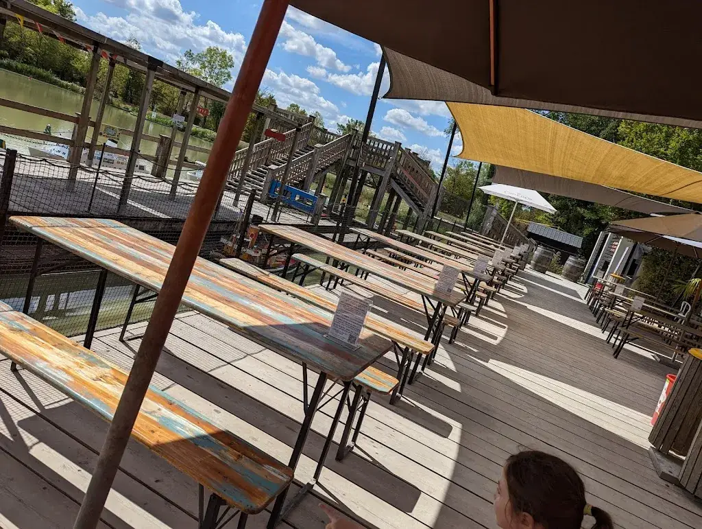 Le Bistrot des marins d'eau douce_Mung_slider_image_3