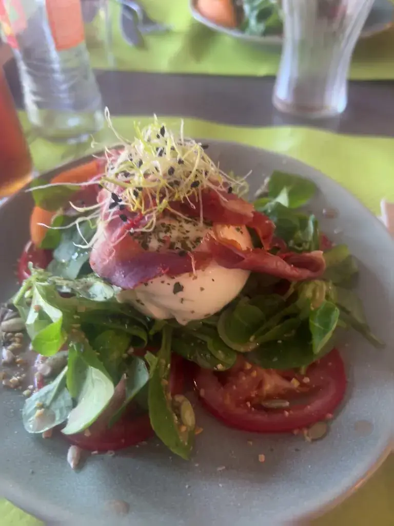 Restaurant de la Gare chez nous_Taillebourg_slider_image_1