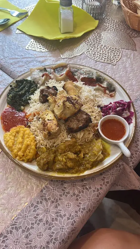 Marie Janßen_Afghan Restaurant_Rouen_review