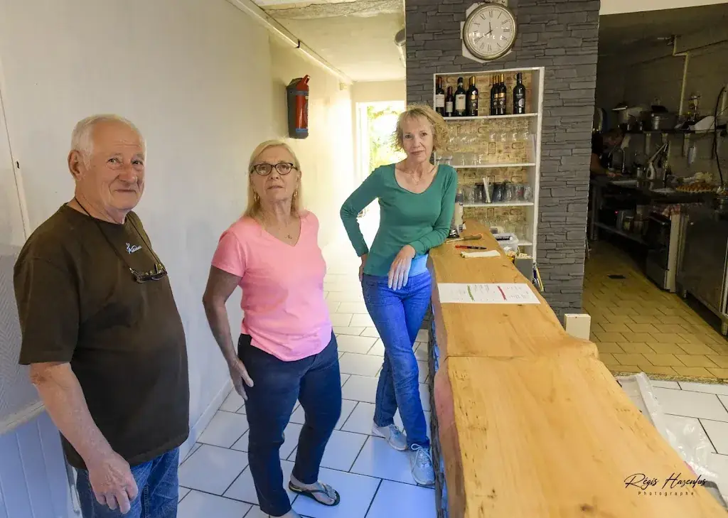 Régis Hazenfus_La Strada_Saint-Sever_review