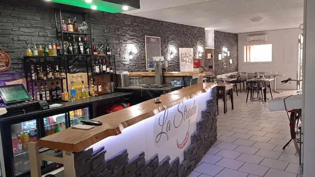 La Strada_Saint-Sever_slider_image_1