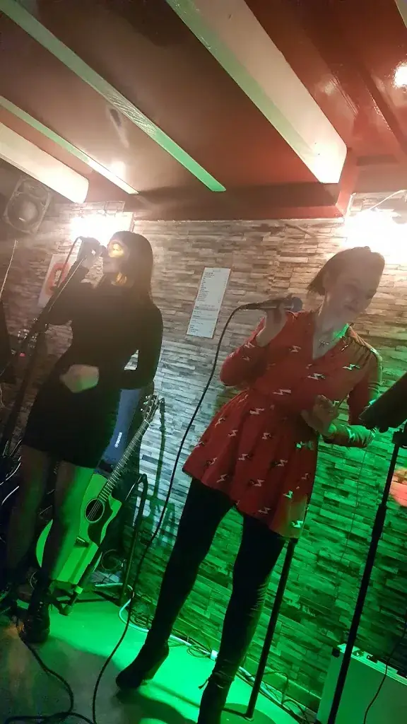 severine Camaret_Les 3 Îlets Saint Sulpice de Faleyrens_Saint-Sulpice-de-Faleyrens_review