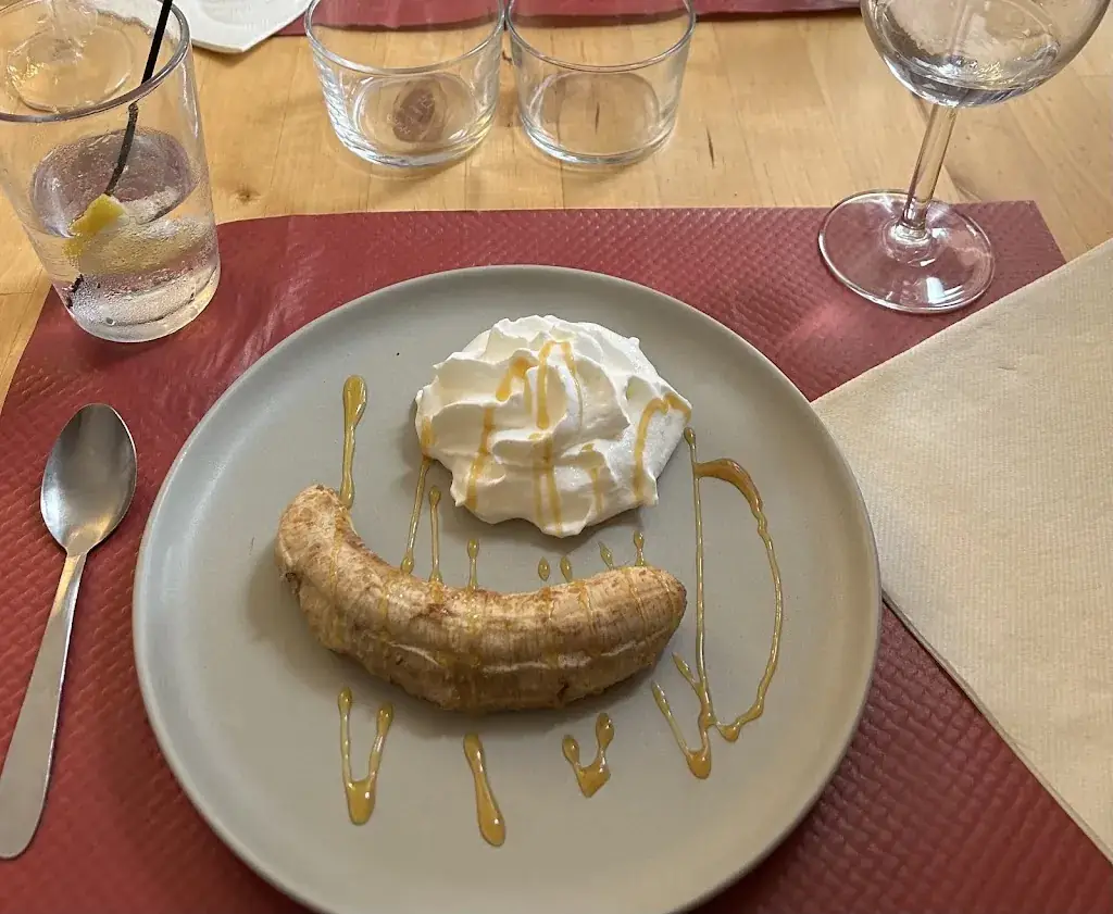 Jiang Mia_O'Gemme_Saint-Symphorien_review