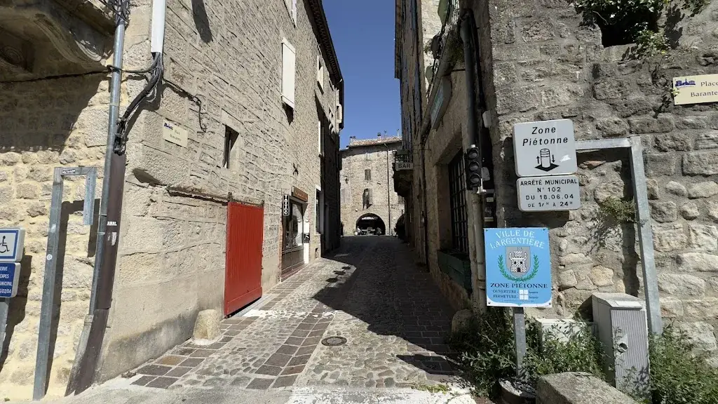 Guillaume Lecomte_L'INATTENDU_Largentière_review