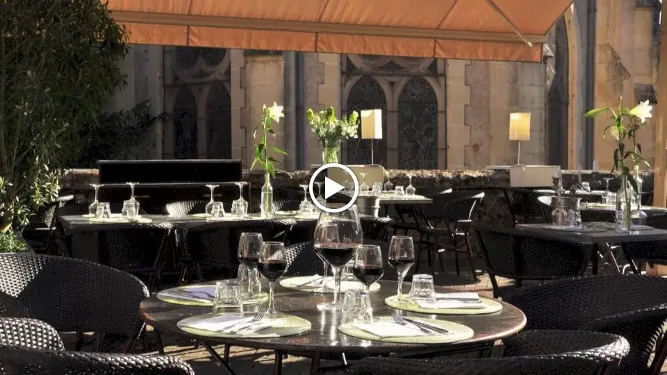 Le Bombecul_Penne-d'Agenais_slider_image_2