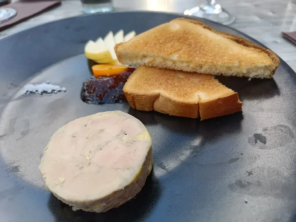 Ben Cobbold_Le Peyragude_Penne-d'Agenais_review