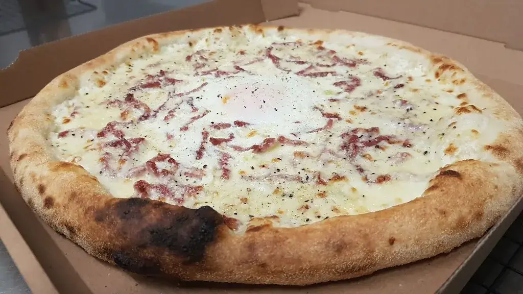 LA PIZZ'A NONO restaurant in Saint-Viance