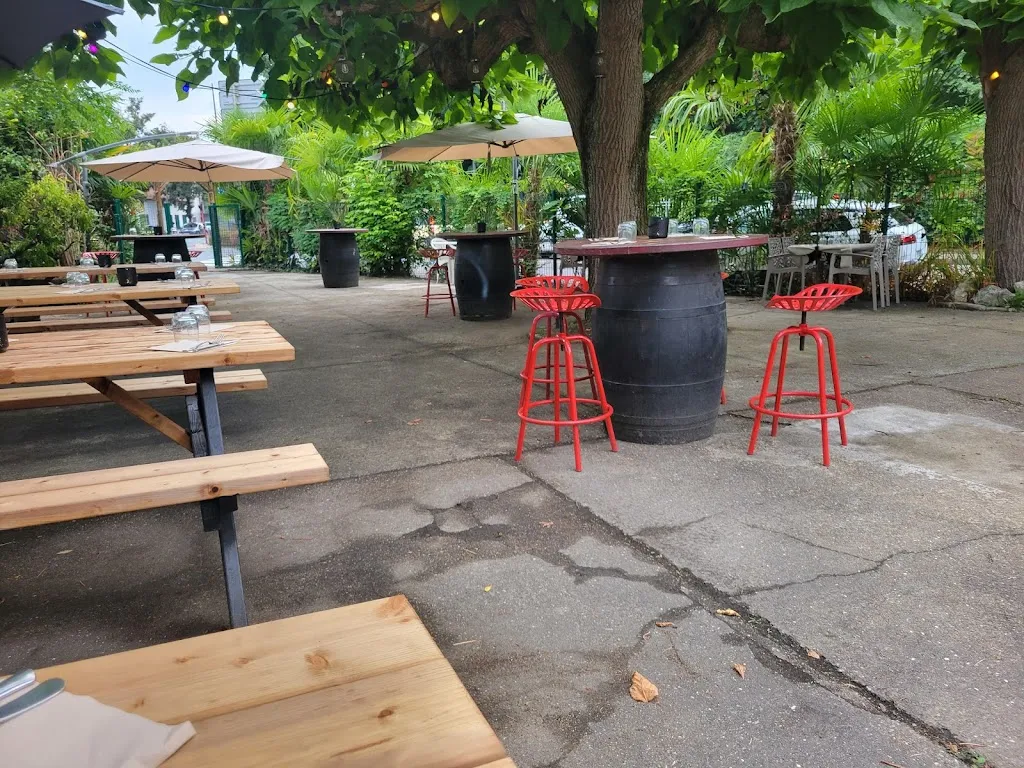 L'Estanquet 2.0 Brasserie Brasero restaurant in Saint-Vincent-de-Tyrosse