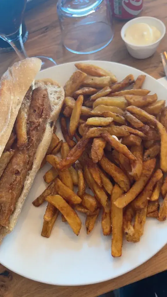 Poulin Lydia_La Ch'tit Frite_Saint-Vincent-de-Tyrosse_review