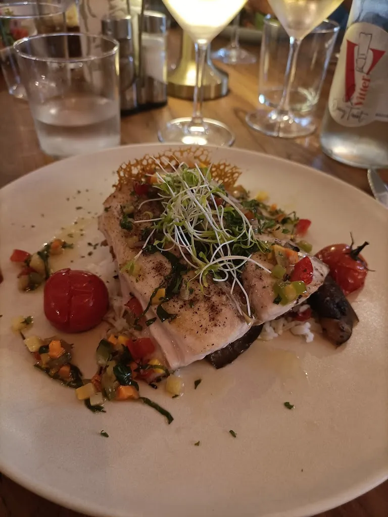 Ouarda Omb86_Au Cheval Blanc_Tosse_review