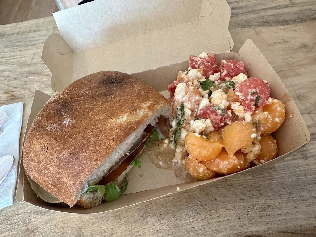 LANDWICH restaurant in Saint-Vincent-de-Tyrosse