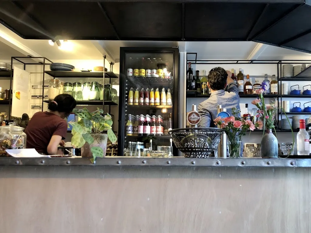 Curtiss & Catalina restaurant in Saint-Trojan-les-Bains