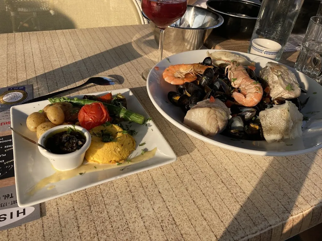 HY_Hissez Ø. Île d'oléron_Saint-Trojan-les-Bains_review