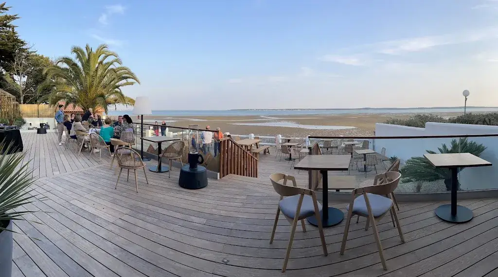 Hôtel Restaurant L'Albatros_Saint-Trojan-les-Bains_slider_image_1