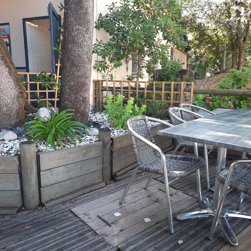 Le Buffet de la Gare restaurant in Saint-Trojan-les-Bains