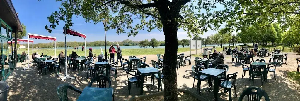 Buvette du Plan D'eau restaurant in Saint-Yrieix-sur-Charente