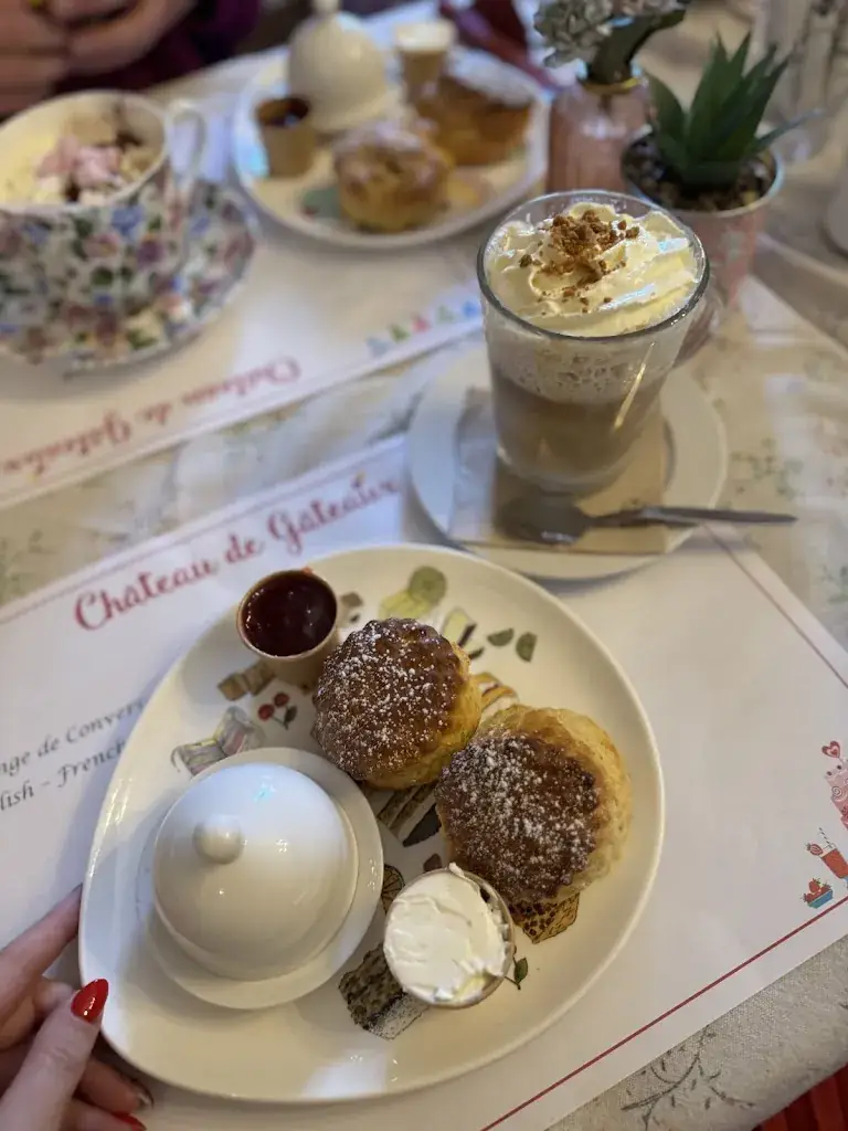 Menu_Chateau de Gateaux English Tearoom & Restaurant_Saint-Yrieix-la-Perche_image_6